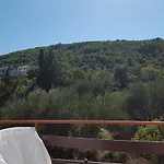 Ana Apartman *